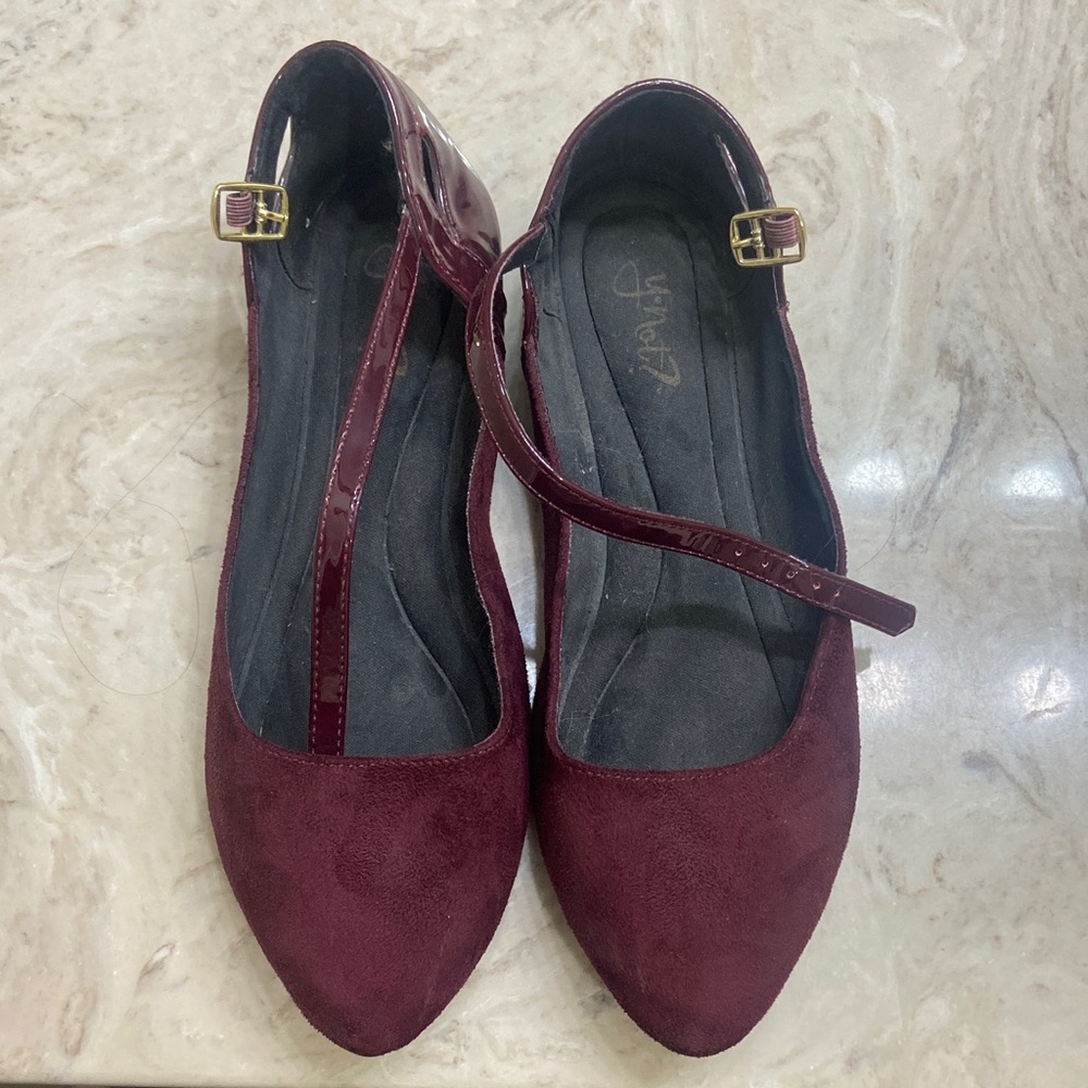 Chic Burgundy Flats with Buckle by [Brand]